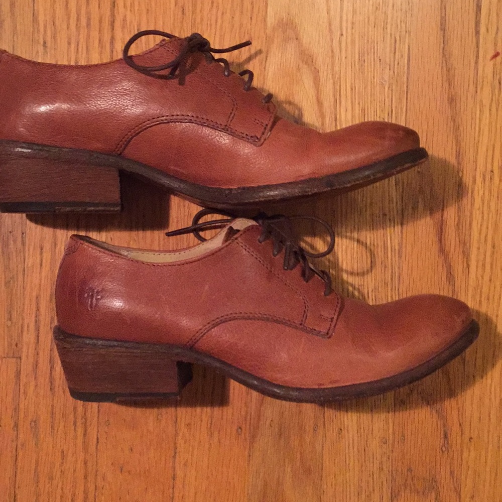 Frye oxfords